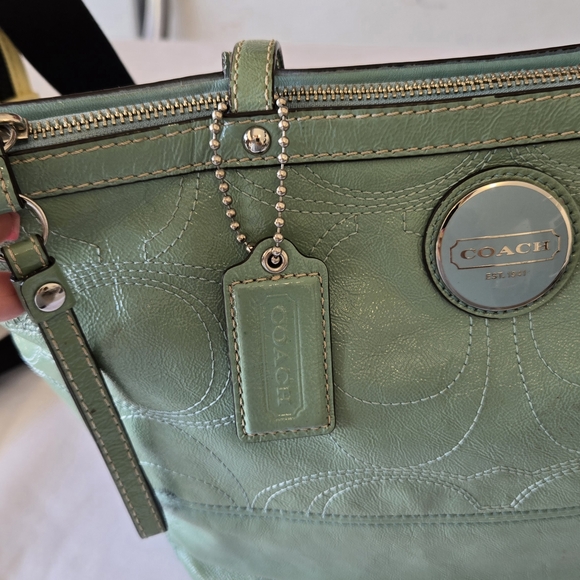 Coach Green Women's Bag - Picture 4 of 10
